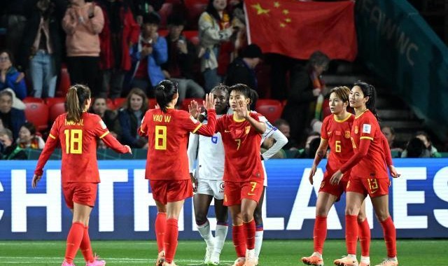 登录入口-英格兰女足“中轴线”受损 坚韧玫瑰迎最佳机会？